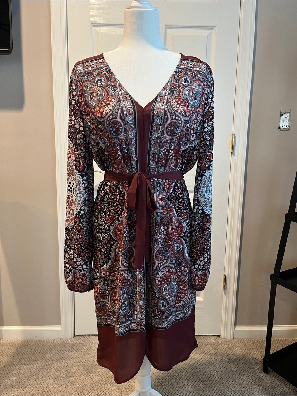 BCBGMaxAzria Maroon Paisley Long-Sleeve Tie-Waist Dress